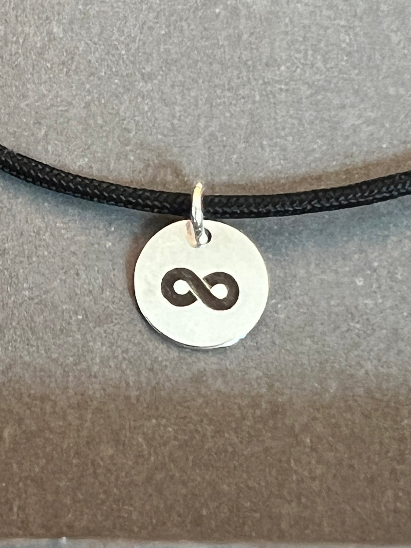 Never Stop Loving Infinity Pendant Bracelet (Filled)